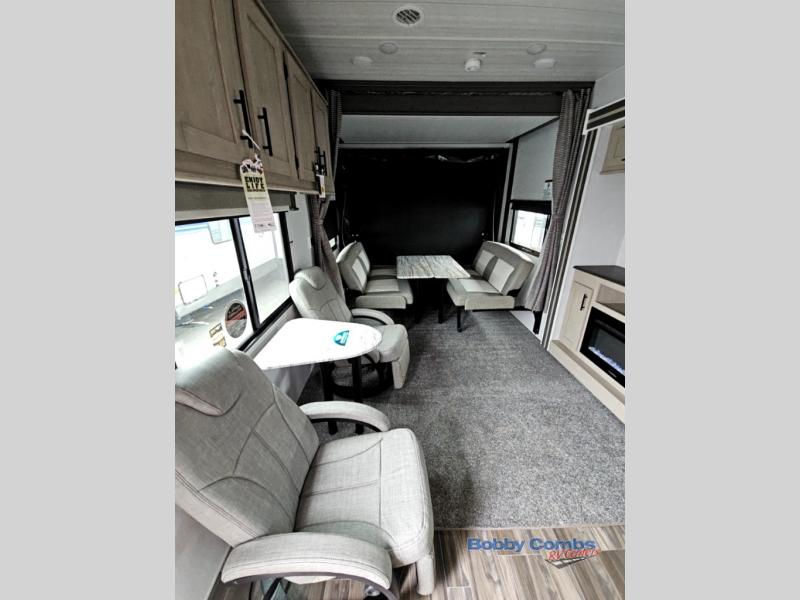 FOREST RIVER RV STEALTH 2700SLS